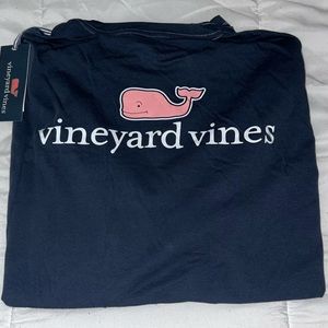 Vineyard Vines T Shirt